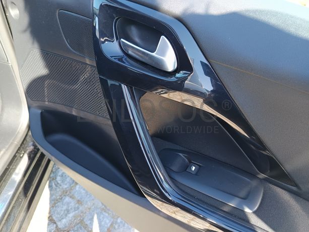 Peugeot 208 1.6 HDi · Ano 2018