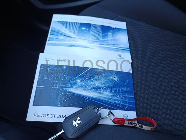 Peugeot 208 1.6 HDi · Ano 2018
