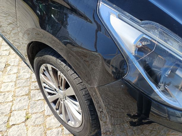 Peugeot 208 1.6 HDi · Ano 2018