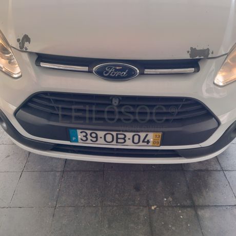 Ford Transit Custom · Ano 2013