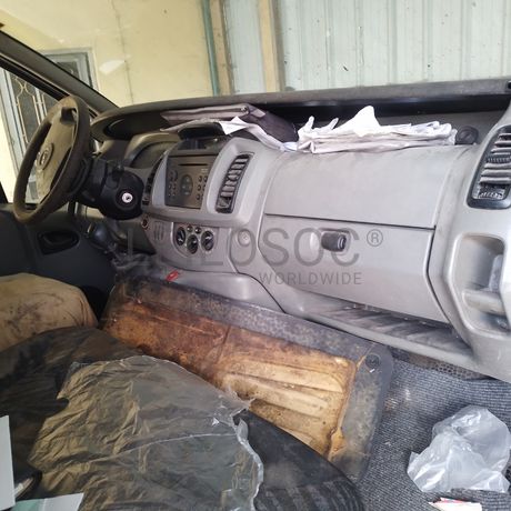 Opel Vivaro · Ano 2005