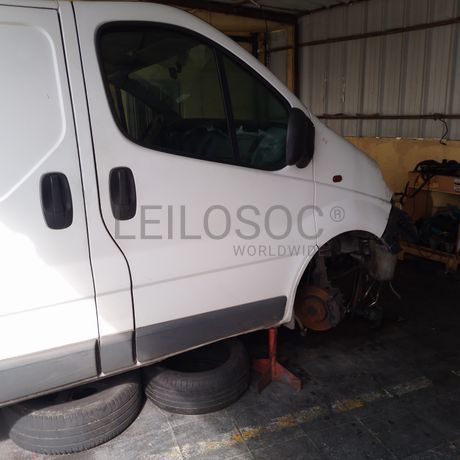 Opel Vivaro · Ano 2005