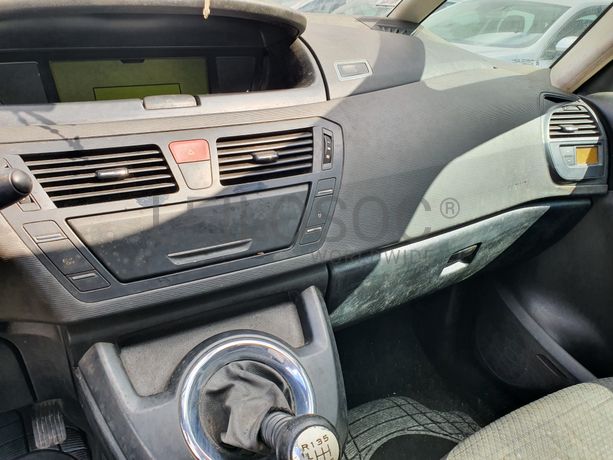 Citroën C4 Picasso · Ano 2012