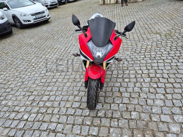 Honda CBR 600F 2011 · Ano 2012