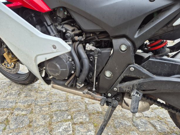 Honda CBR 600F 2011 · Ano 2012