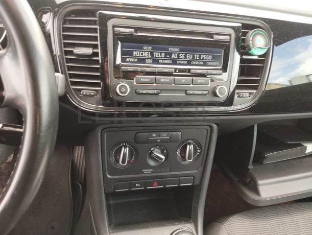 Volkswagen Beetle · Ano 2012