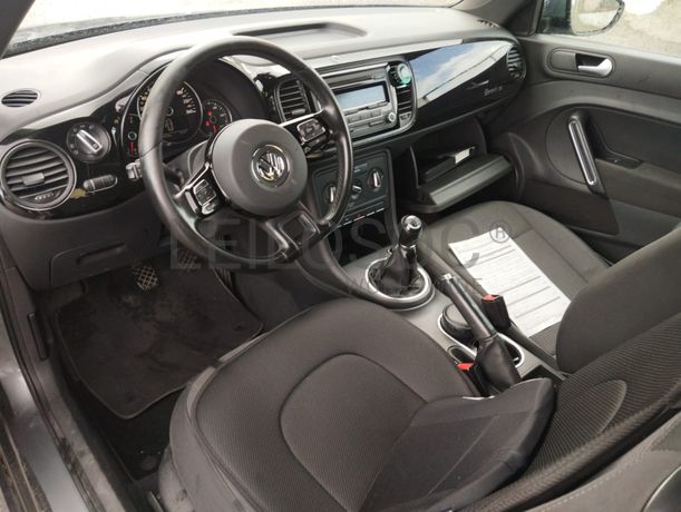 Volkswagen Beetle · Ano 2012