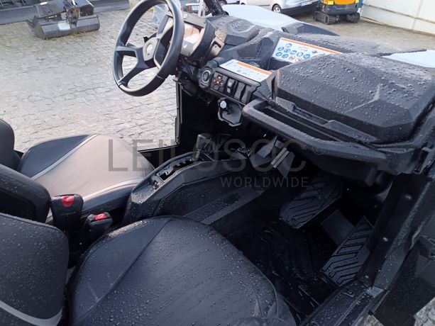 Buggy Can-Am Maverick Trail · Ano 2022