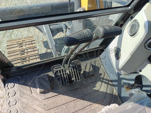 Giratória XCMG · Ano 2024