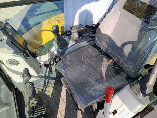 Giratória XCMG · Ano 2024