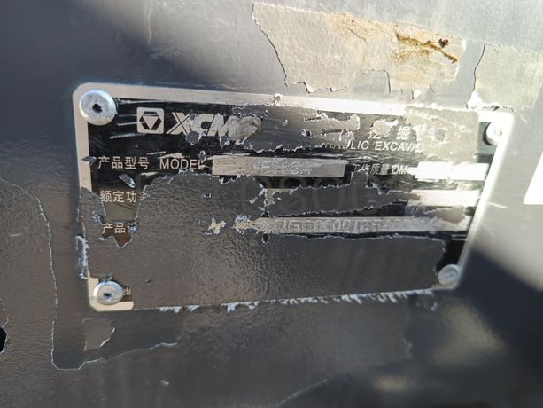 Giratória XCMG · Ano 2024