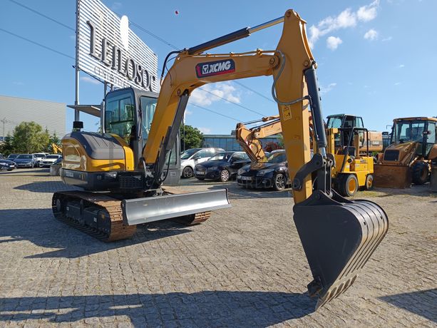 Giratória XCMG · Ano 2024