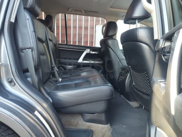 Toyota/Land Cruiser VX - V8