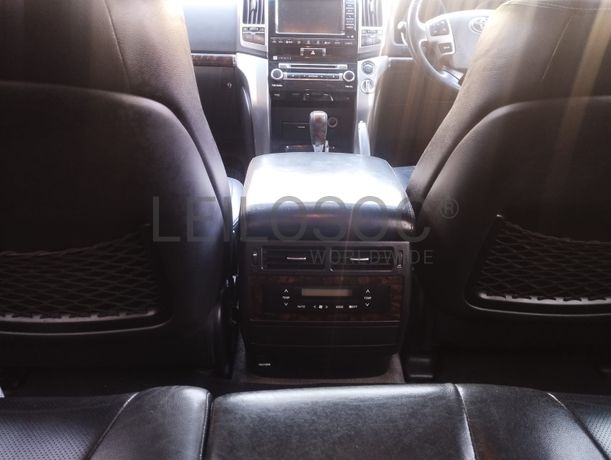 Toyota/Land Cruiser VX - V8