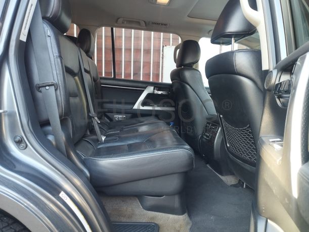 Toyota/Land Cruiser VX - V8