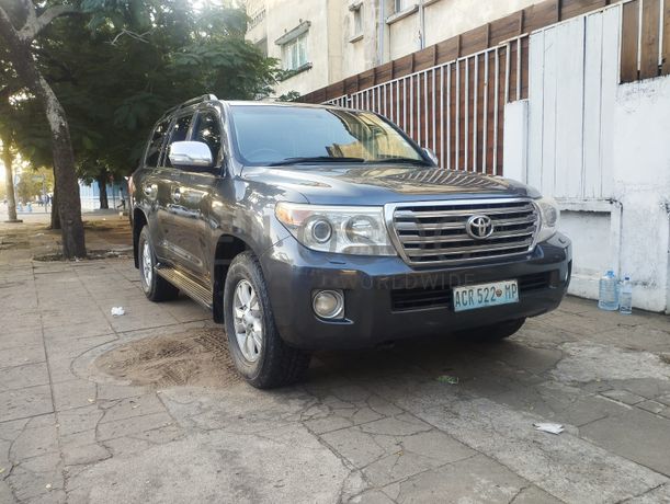 Toyota/Land Cruiser VX - V8