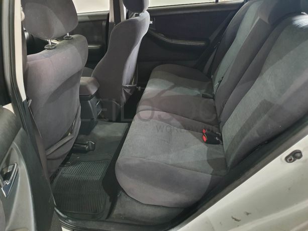 Toyota Corolla VVT-i · Ano 2002  