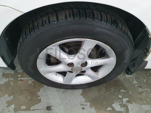 Toyota Corolla VVT-i · Ano 2002  