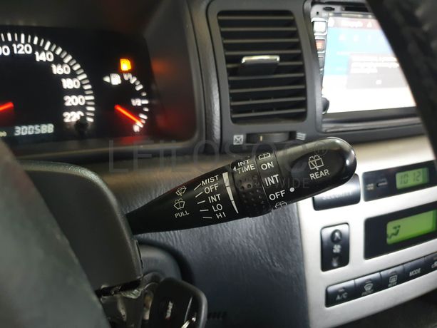 Toyota Corolla VVT-i · Ano 2002  