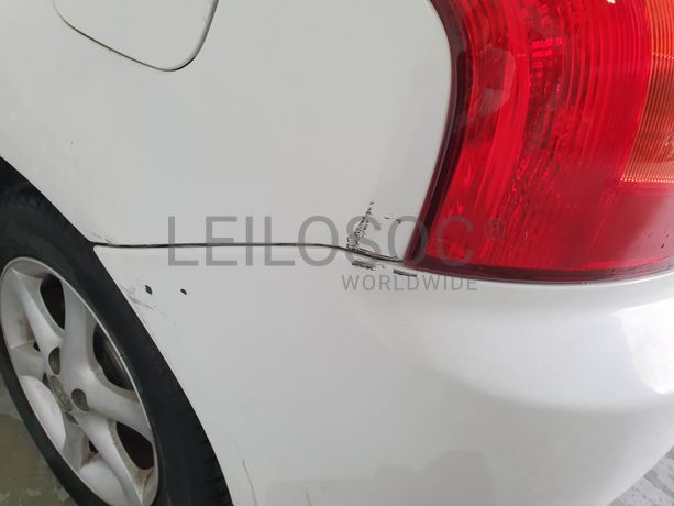 Toyota Corolla VVT-i · Ano 2002  