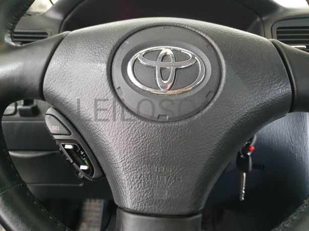 Toyota Corolla VVT-i · Ano 2002  