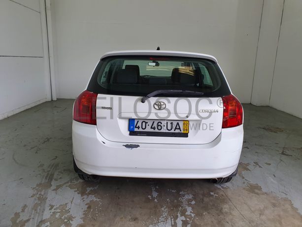 Toyota Corolla VVT-i · Ano 2002  