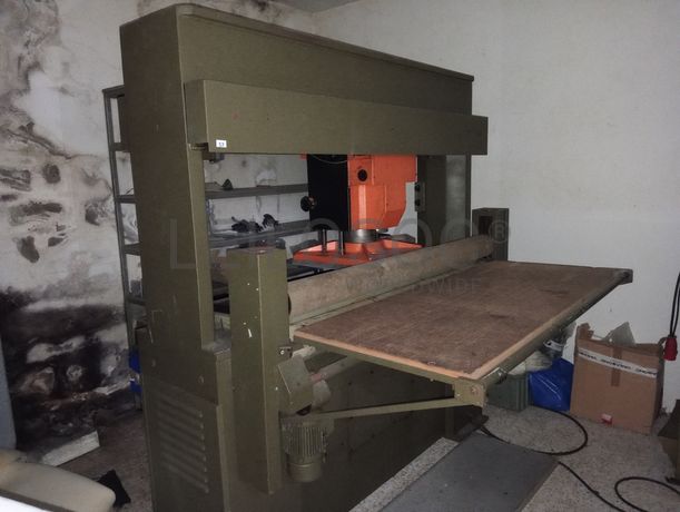 Equipamentos para a Indústria do Calçado