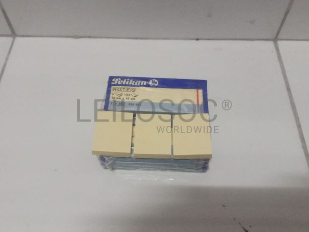 Notas adesivas - pelikan