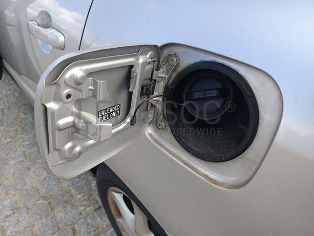 Toyota Corolla · Ano 2003