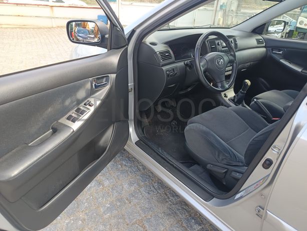 Toyota Corolla · Ano 2003