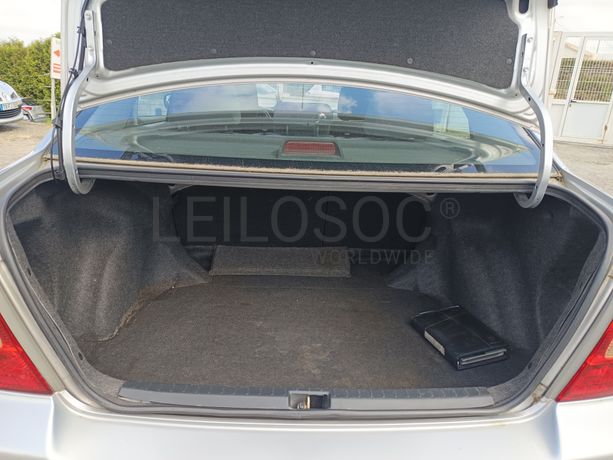 Toyota Corolla · Ano 2003