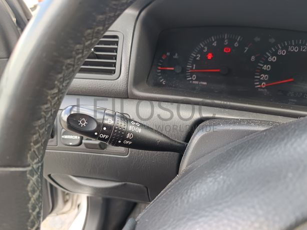 Toyota Corolla · Ano 2003