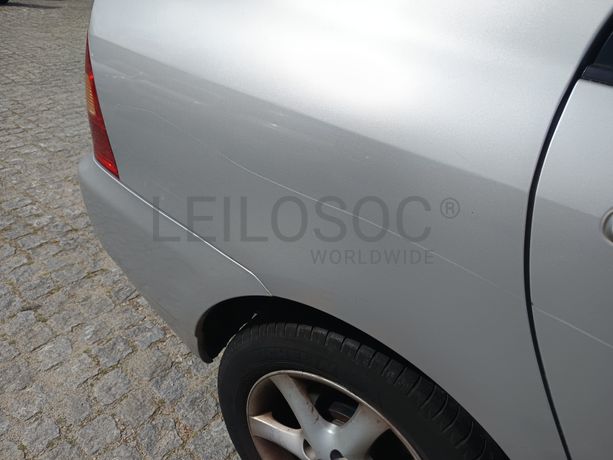 Toyota Corolla · Ano 2003