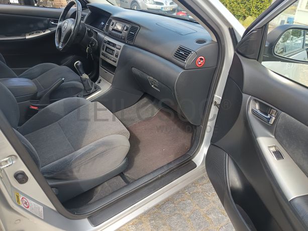 Toyota Corolla · Ano 2003