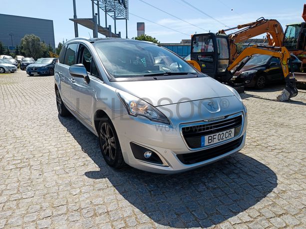 Peugeot 5008 · Ano 2016