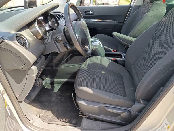Peugeot 5008 · Ano 2016