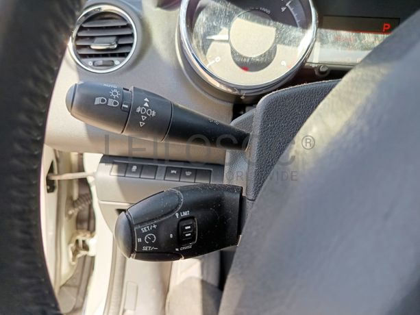 Peugeot 5008 · Ano 2016