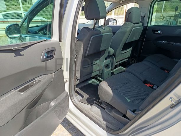Peugeot 5008 · Ano 2016