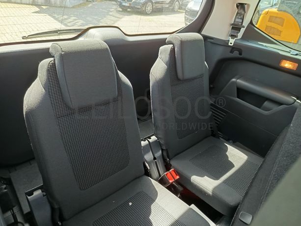 Peugeot 5008 · Ano 2016