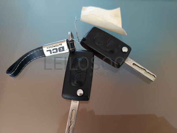 Peugeot 5008 · Ano 2016