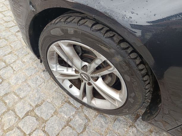 Opel Insígnia · Ano  2011 