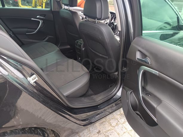 Opel Insígnia · Ano  2011 