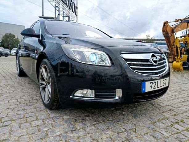 Opel Insígnia · Ano  2011 