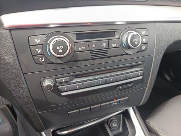 BMW 120d · Ano 2009