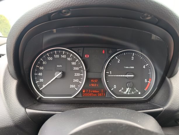 BMW 120d · Ano 2009