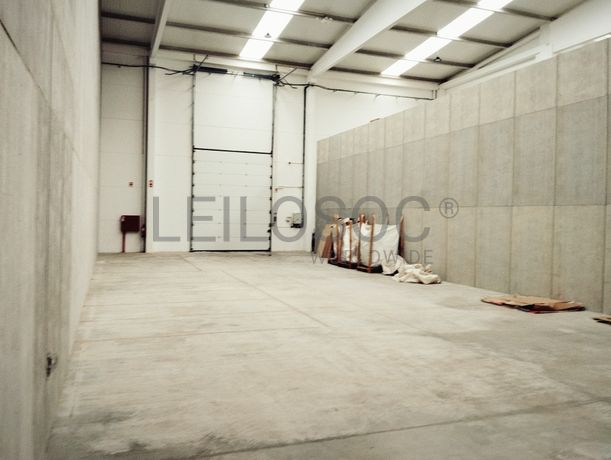 Armazém Industrial · Ponte de Rol, Torres Vedras