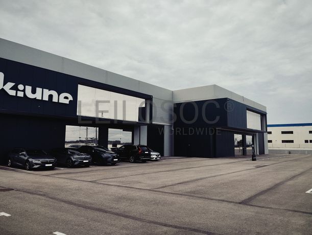 Armazém Industrial · Ponte de Rol, Torres Vedras