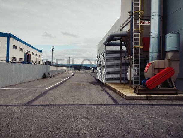 Armazém Industrial · Ponte de Rol, Torres Vedras