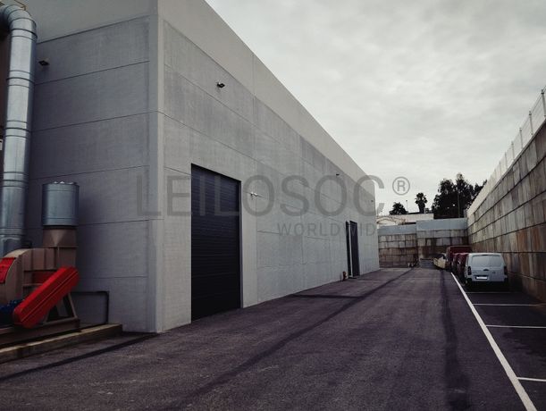 Armazém Industrial · Ponte de Rol, Torres Vedras