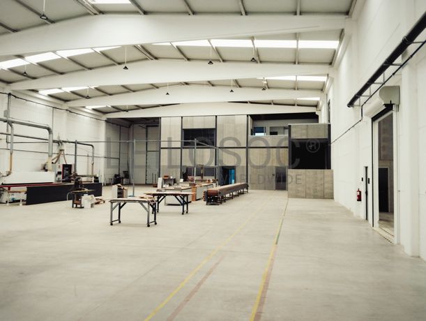 Armazém Industrial · Ponte de Rol, Torres Vedras